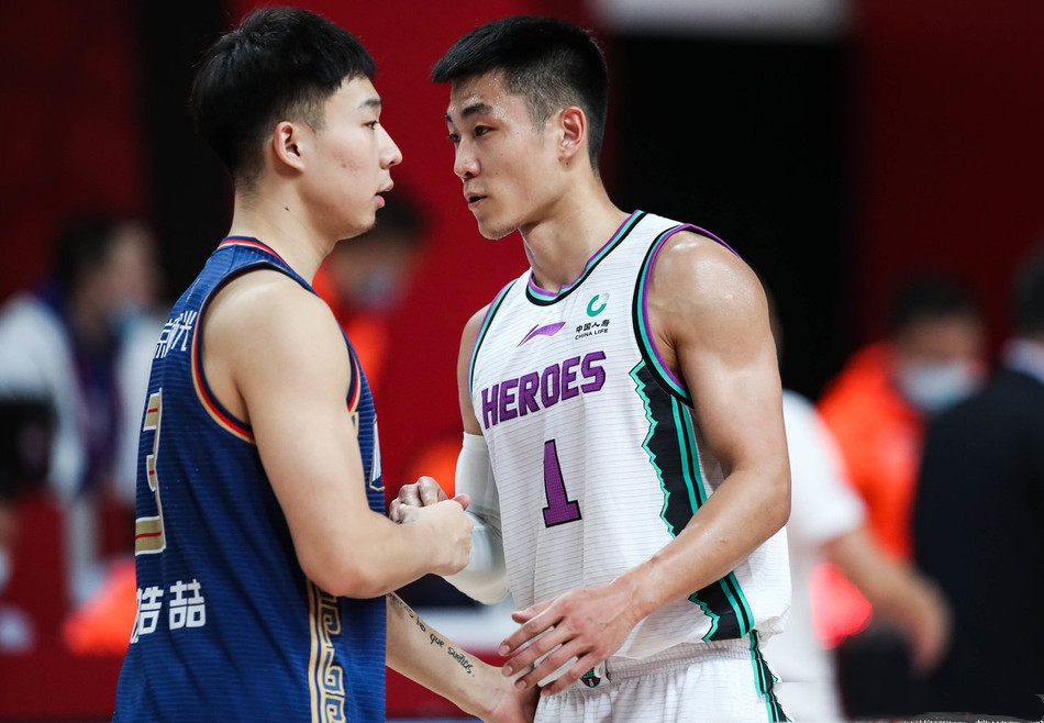 布鲁克林篮网迎西甲关键赛，加时末段门线救险，信心回归，临场指挥获称赞的简单介绍